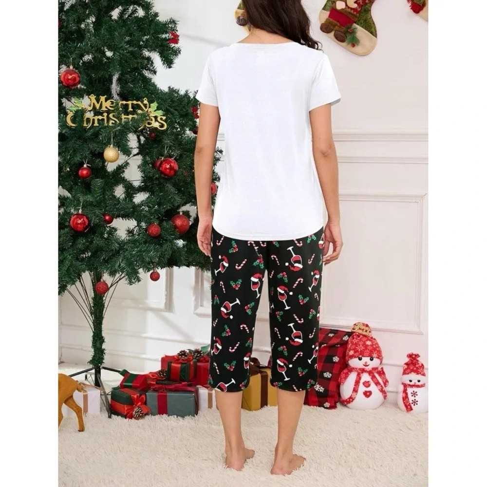 YIJIU S Women Soft Comfy Pajamas Wine Christmas Short Sleeve Capri Pants PJS Set